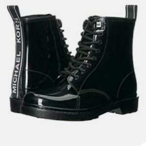 NWT MICHAEL MICHAEL KORS Tavie Black Rain Booties - Size 6